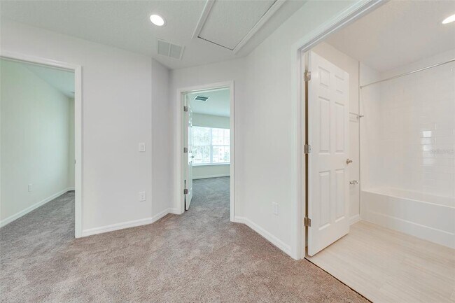 Building Photo - 2137 Penny Ln