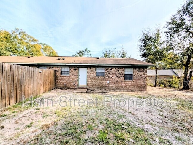 Building Photo - 5086 Yacht Harbor Cir