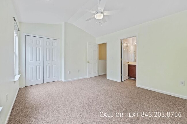 Building Photo - 1005 Summerhaven Pl