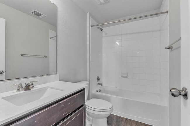Building Photo - 3311 Brywood Dr