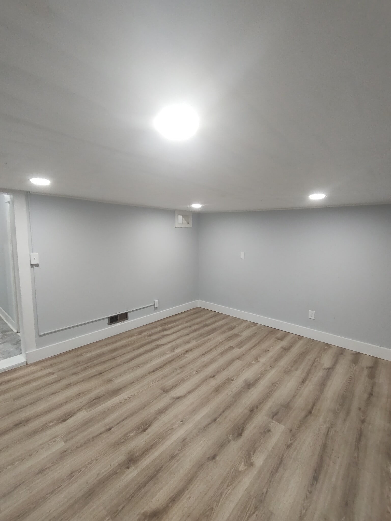 Building Photo - 142 High St