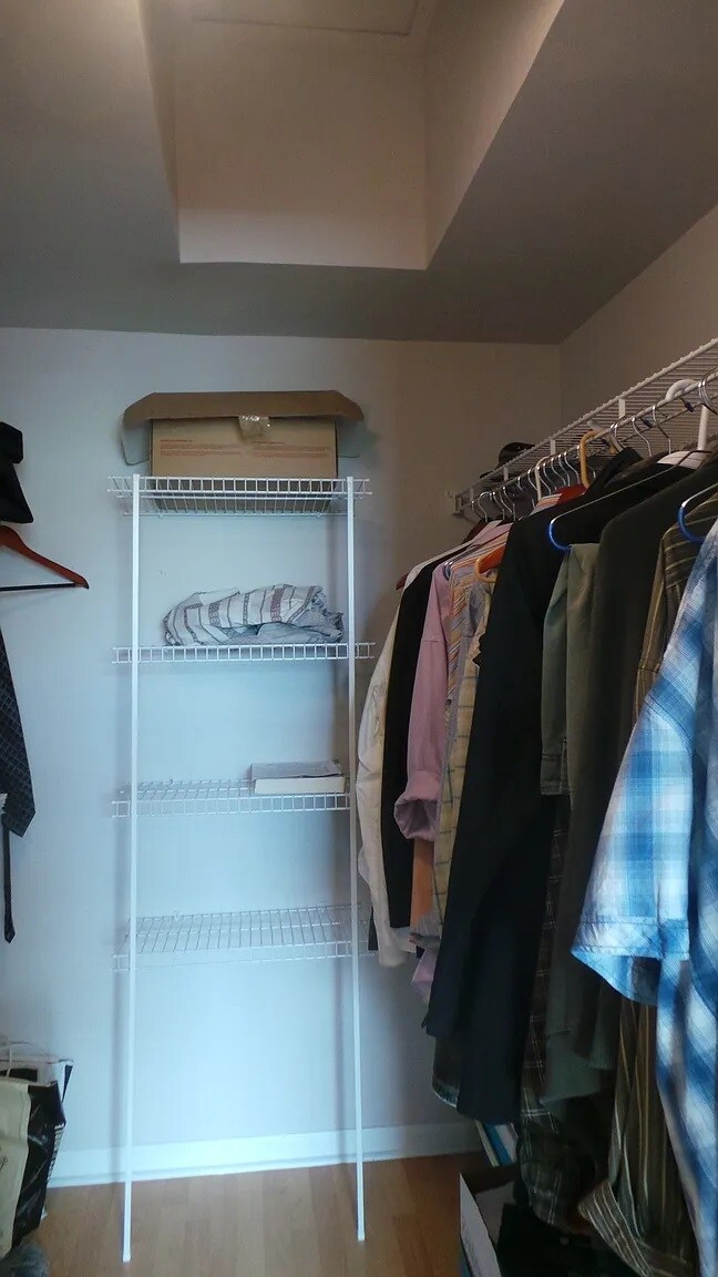 Building Photo - 580 S Sapodilla Ave