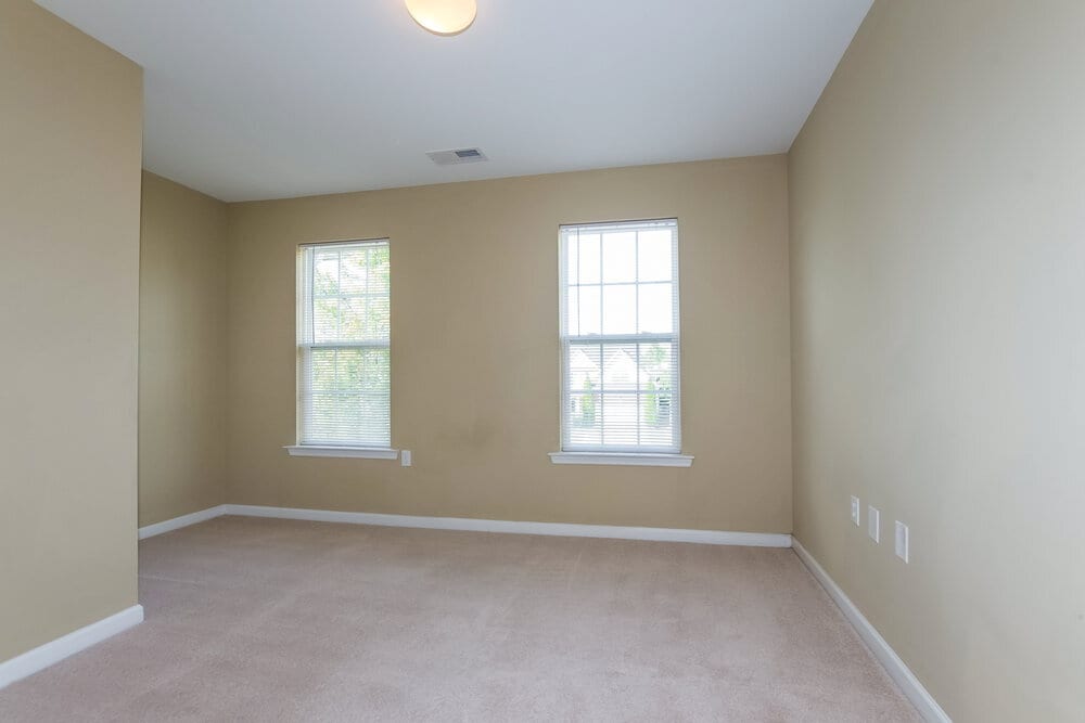 Building Photo - 4049 Eastford Court