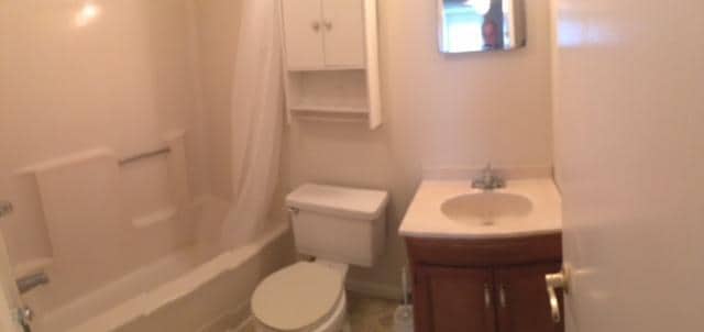 Building Photo - 545 Farrell St