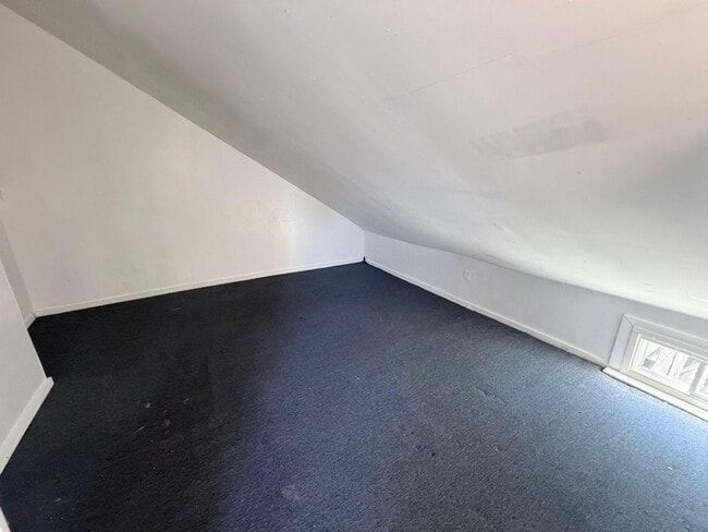 Building Photo - 415 Hudson St