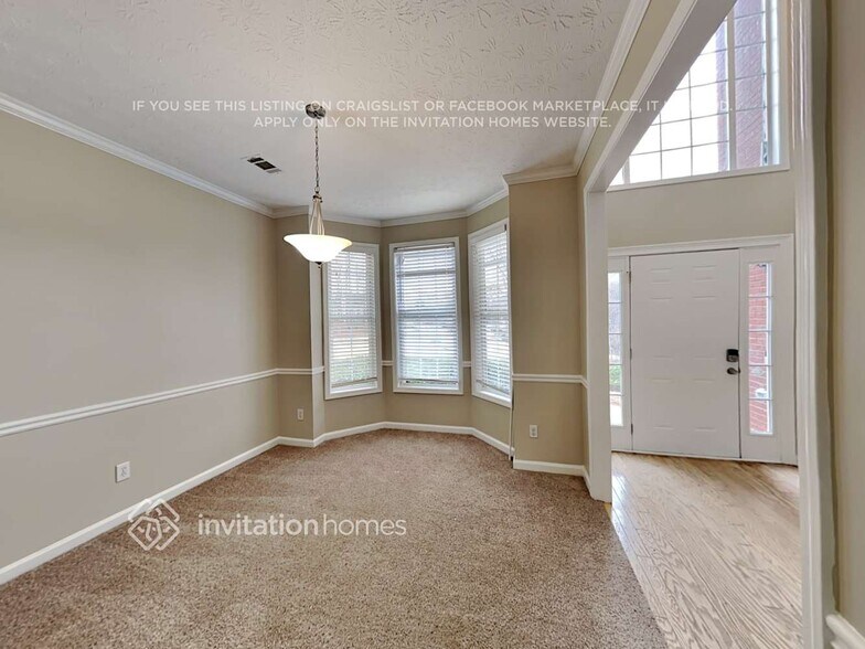 Building Photo - 2363 Oak Falls Ln