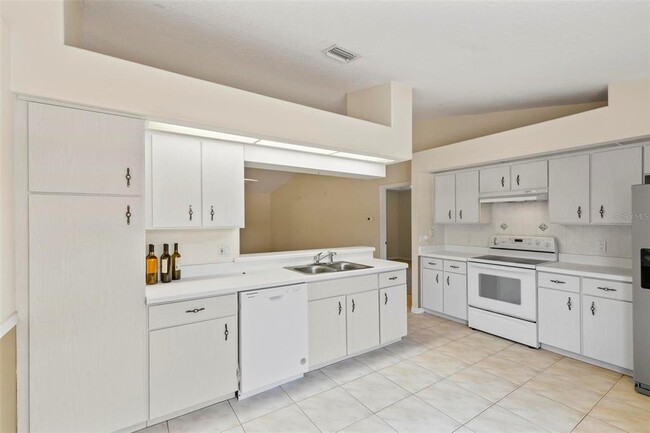 Building Photo - 113 Pritchard Dr