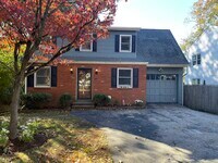 Building Photo - 43 Camp Ave