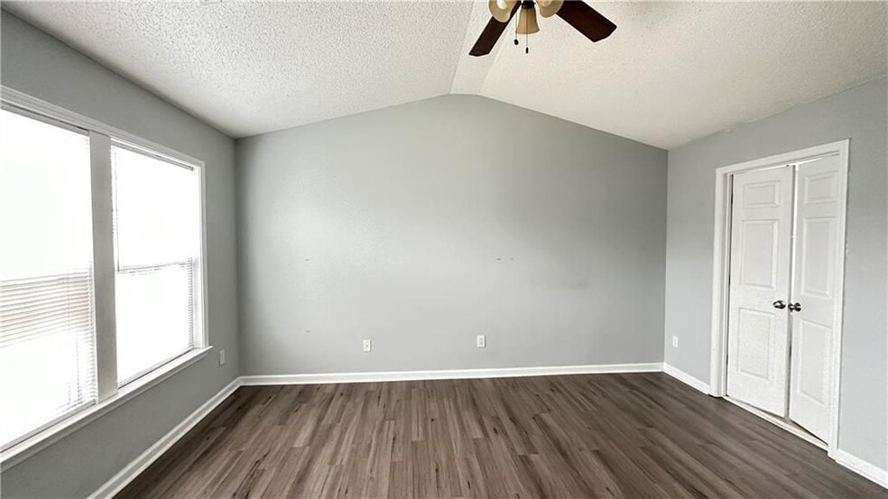 Building Photo - 9155 Ruel Ln