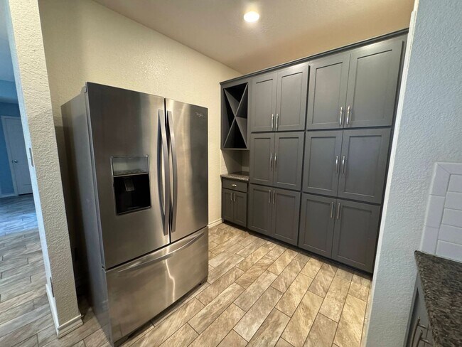 Building Photo - 3306 Levy Ln