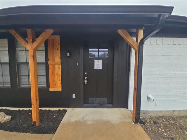 Building Photo - 5821 Fair Wind St