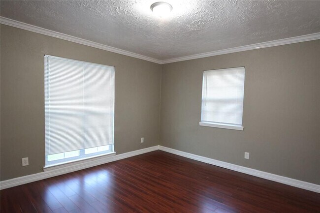 Building Photo - 13819 Clark Towne Rd