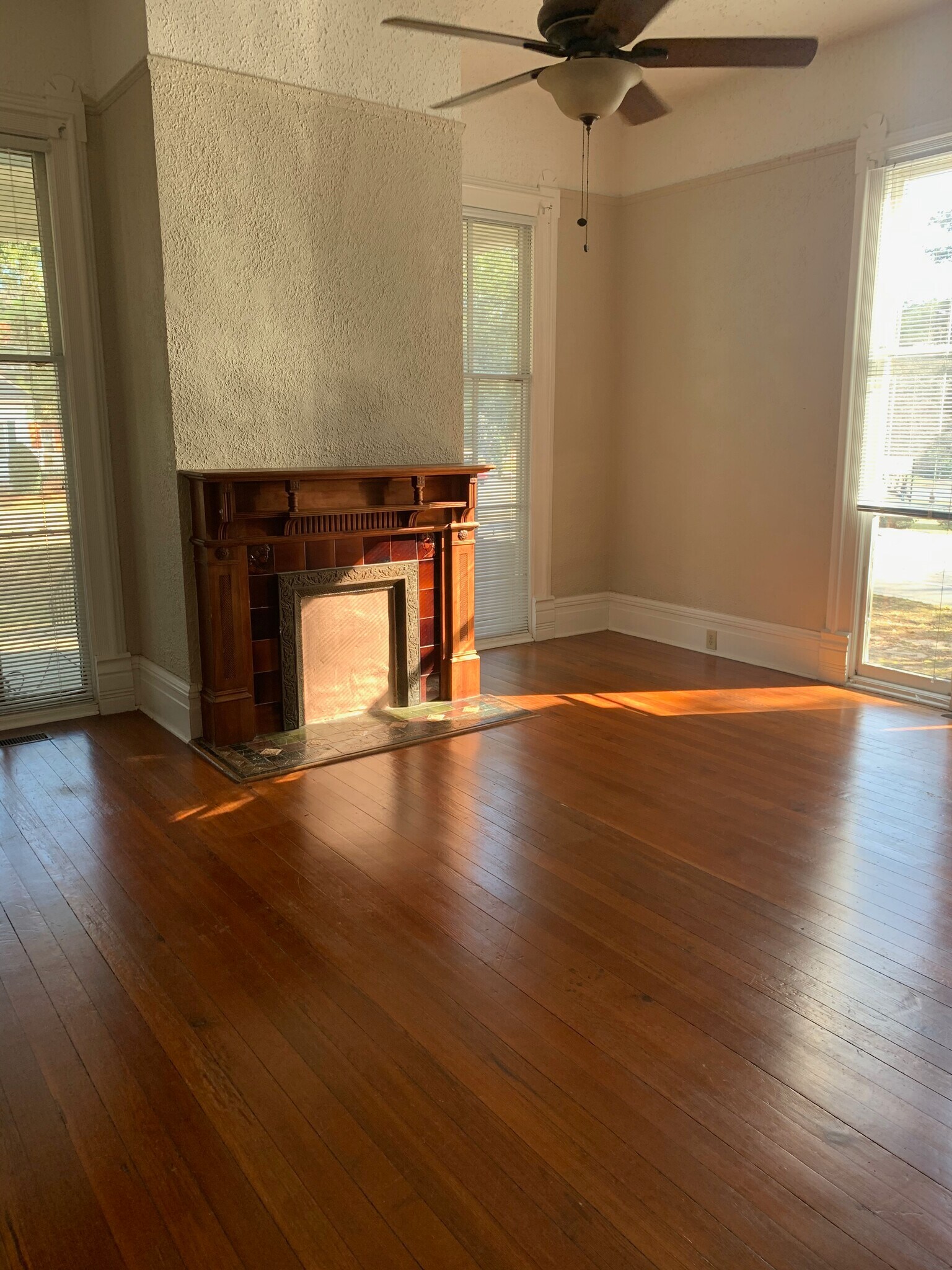 Building Photo - 2427 Vineville Ave