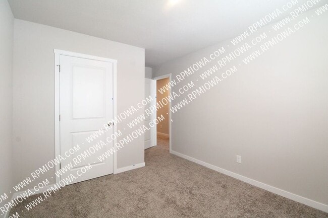 Building Photo - 3009 NW 29th St