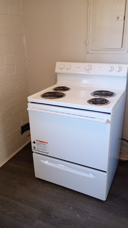 Building Photo - 2410 Mason St