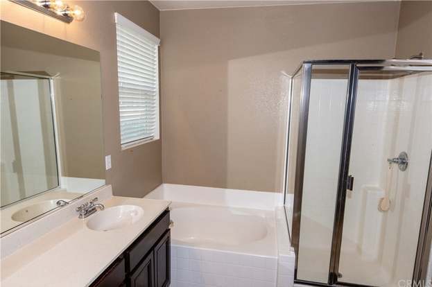 Building Photo - 29810 Cottonwood Cove