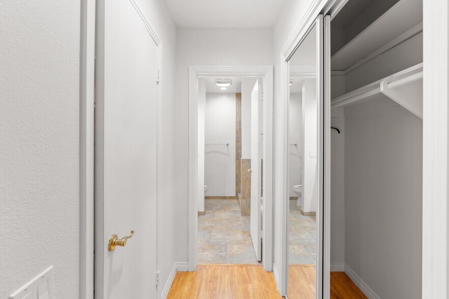 bedroom to bathroom - 4915 Tyrone Ave