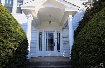 Building Photo - 85 Plymouth Rd