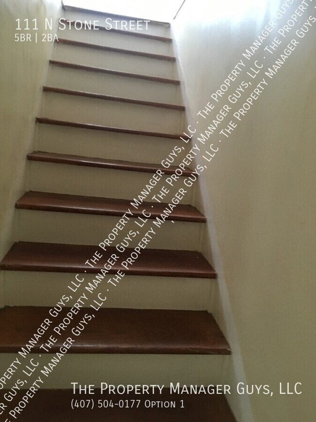 Building Photo - 111 N Stone St