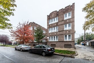 Building Photo - 1516 W 78th Street