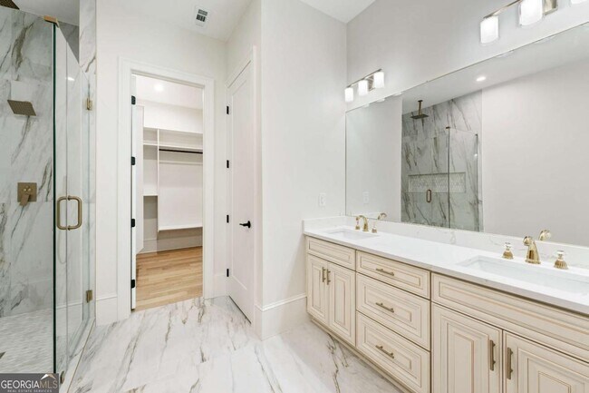 Building Photo - 4563 Fawn Path