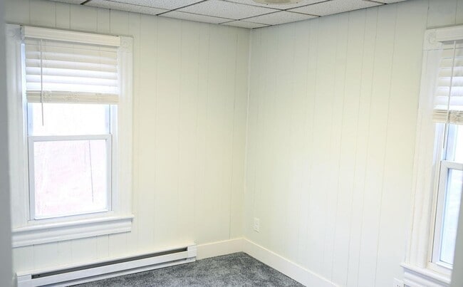 Building Photo - 105 Willowbrook Rd