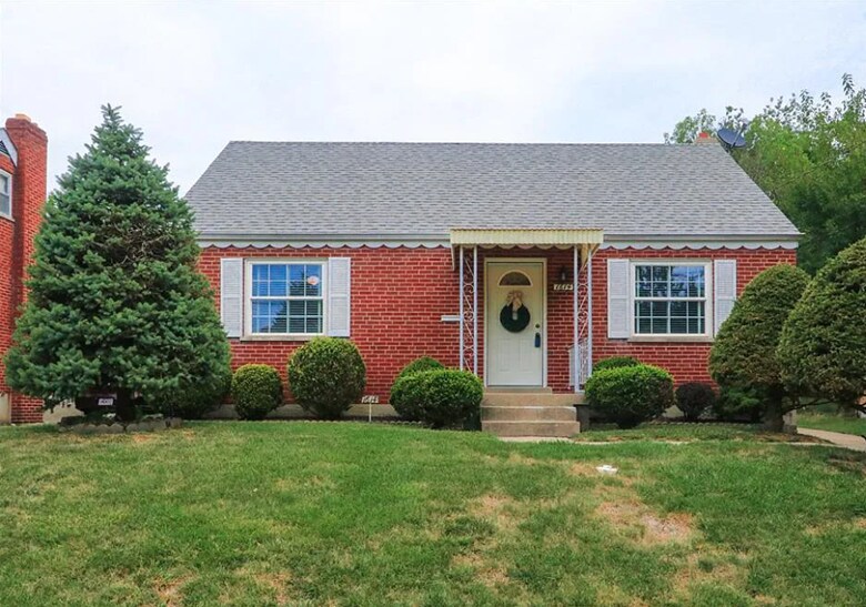 Primary Photo - 1614 Centerridge Ave
