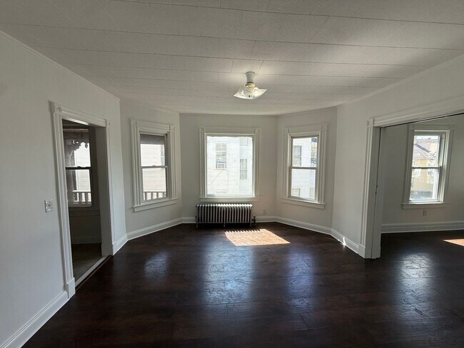 Building Photo - 51 Acushnet Ave