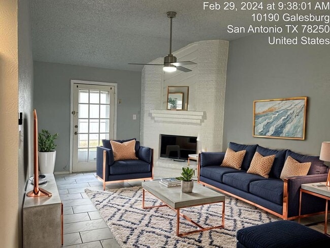 Building Photo - Comfort and Convenience Awaits YOU!