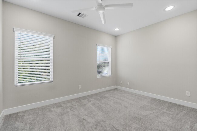 Building Photo - 12080 East Fwy
