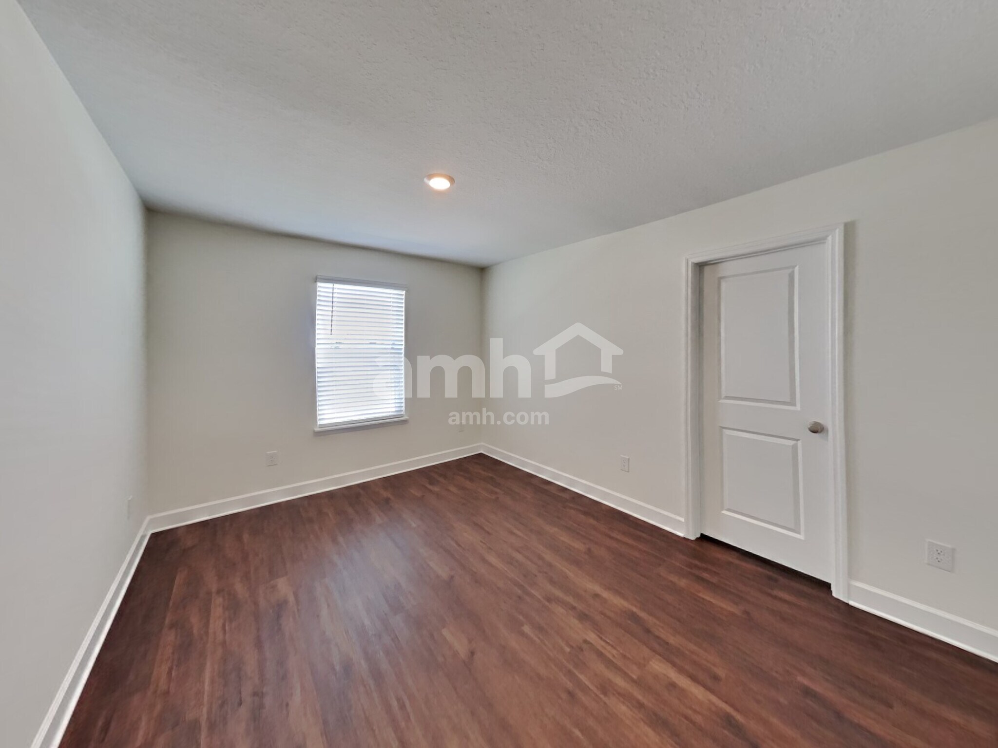 Building Photo - 33907 Thyme Dr