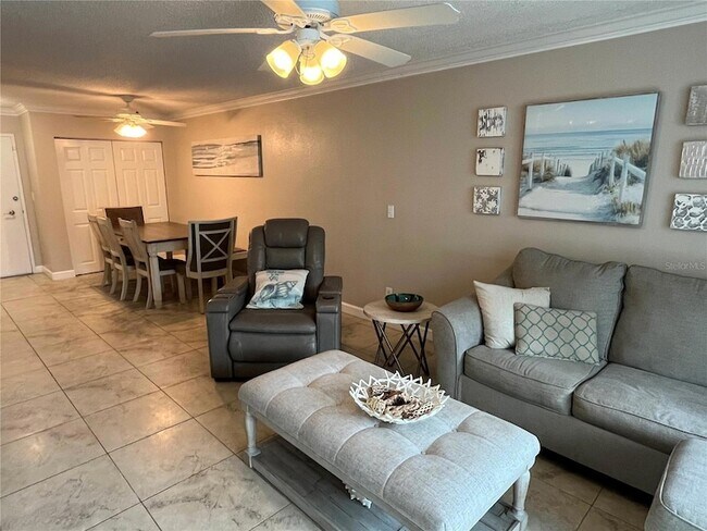 Building Photo - 2700 Coconut Bay Ln