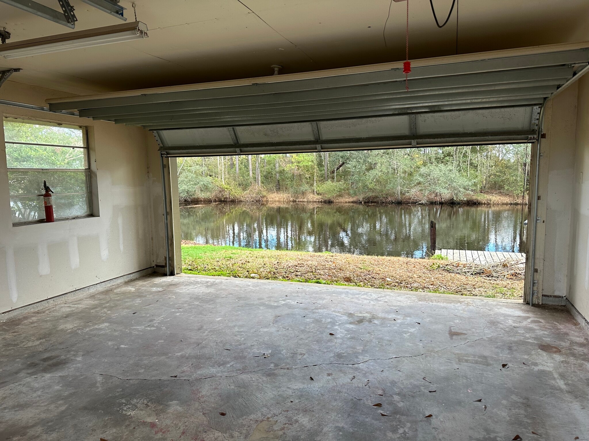 Building Photo - 617 Legendre Dr