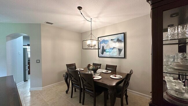 Building Photo - 4702 Cohune Palm Ct