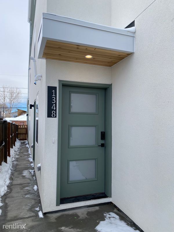 Building Photo - 2 br, 2.5 bath Townhome - 1348 Zenobia St