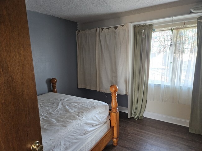 Building Photo - 1207 Gma