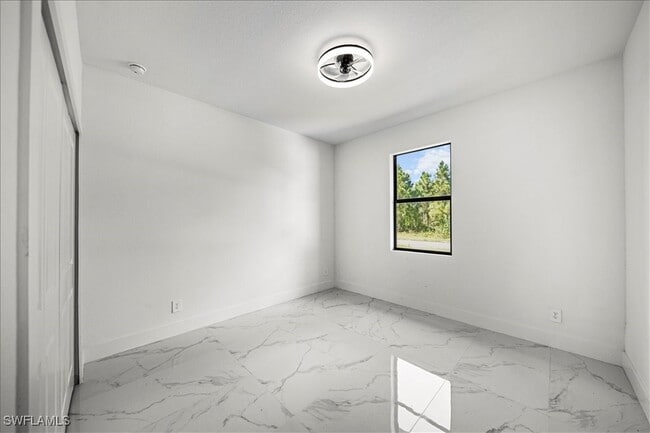 Building Photo - 3315 67th St W