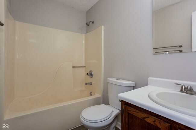 Building Photo - 4110 Luxembourg Cir W