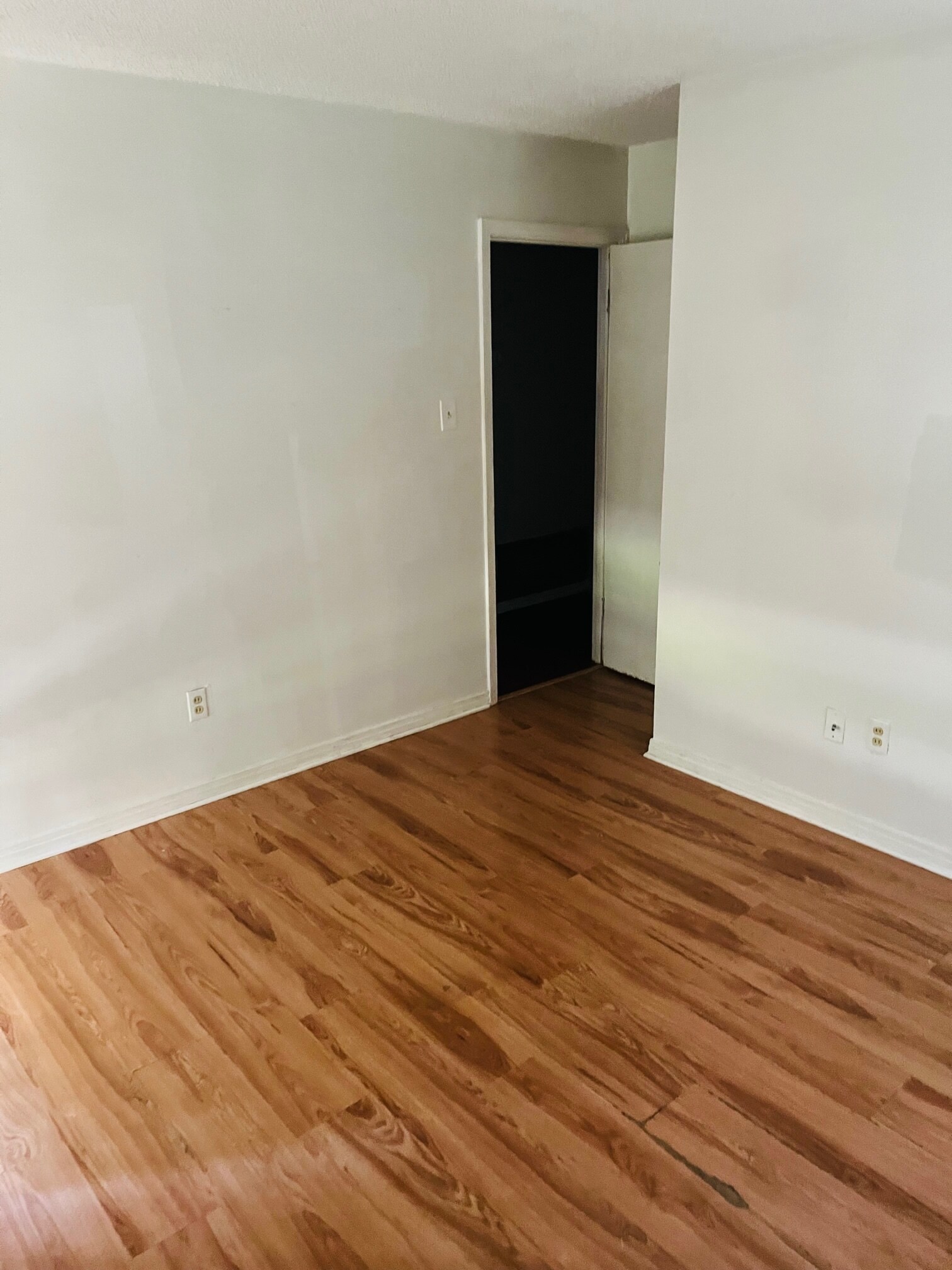 Building Photo - 1365 Middle Ring Rd