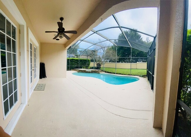 Building Photo - 8132 Vía Bella Notte