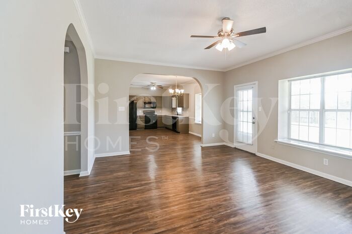 Building Photo - 7339 Confederate Cir E
