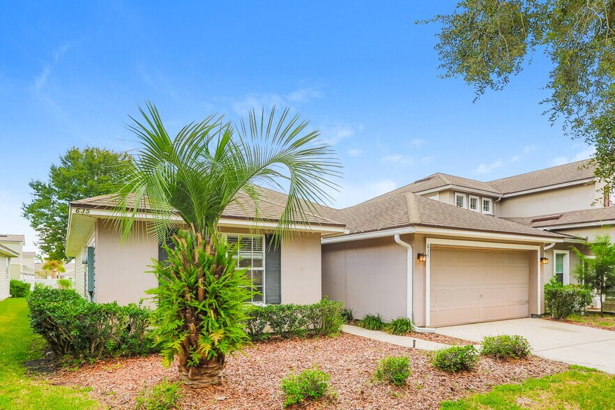 Building Photo - 635 Sunny Stroll Dr