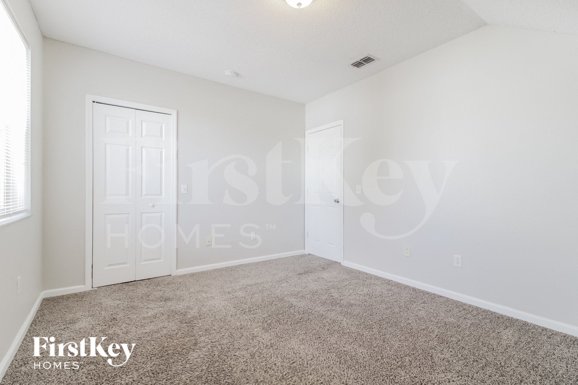 Building Photo - 5156 Aventura Blvd