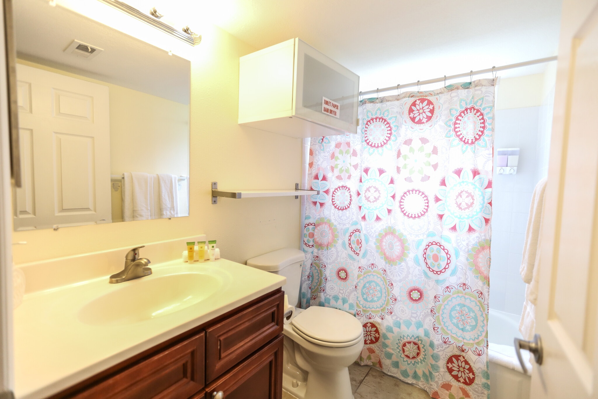 Building Photo - 2489 Sweetwater Club Cir