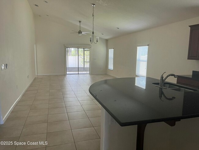 Building Photo - 1343 Musgrass Cir