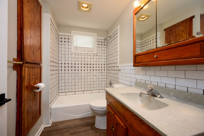 Building Photo - 1340 Campbell Ave