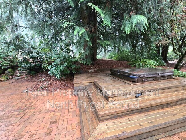 Building Photo - 18213 157th Ave NE