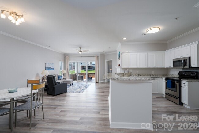 Building Photo - 18511 Harborside Dr