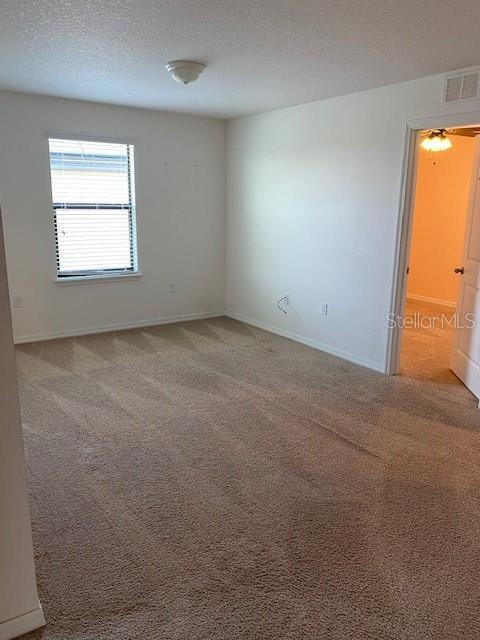 Building Photo - 610 Silverthorn Pl