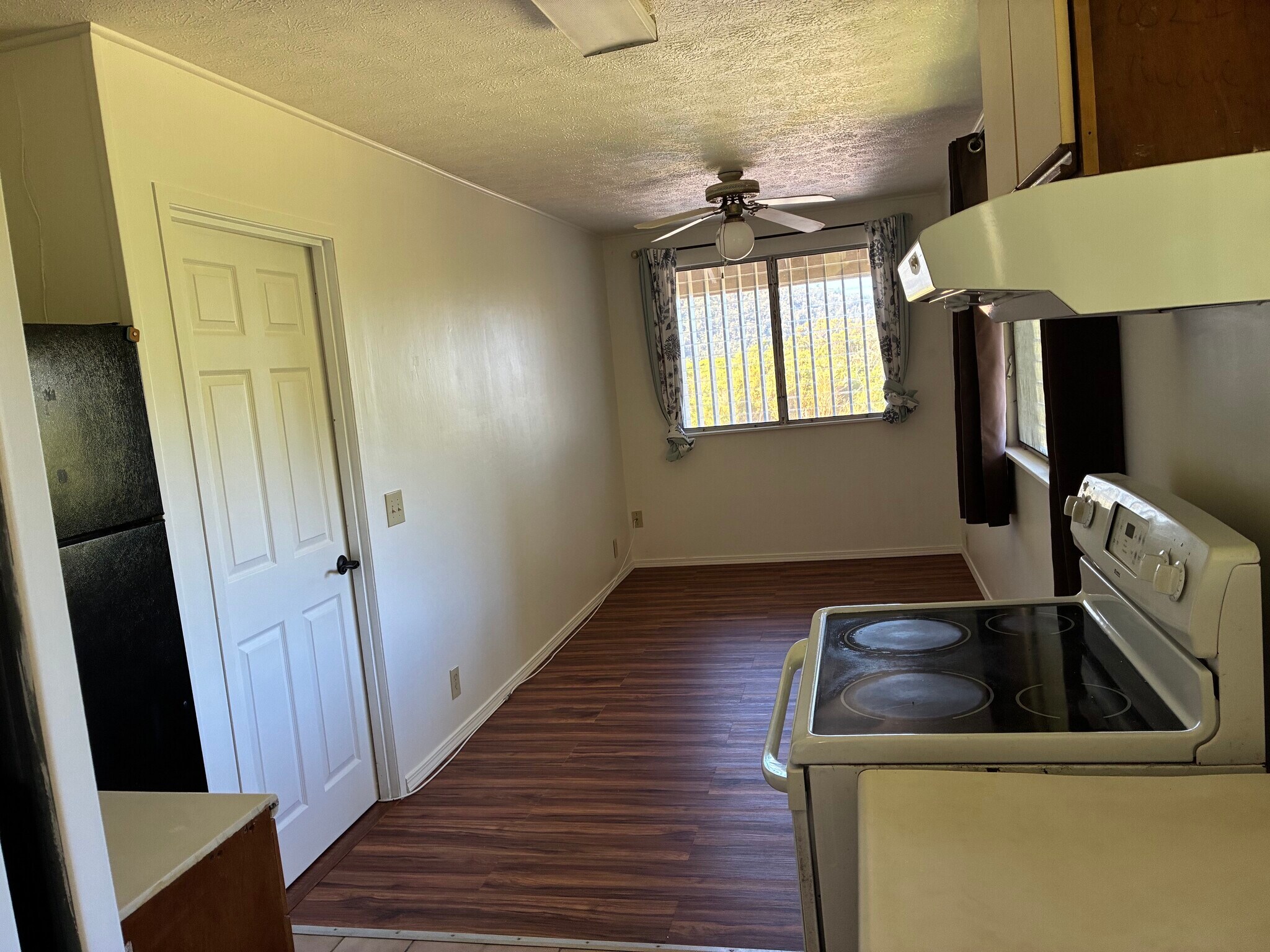 Building Photo - 3246 Kaohinani Dr